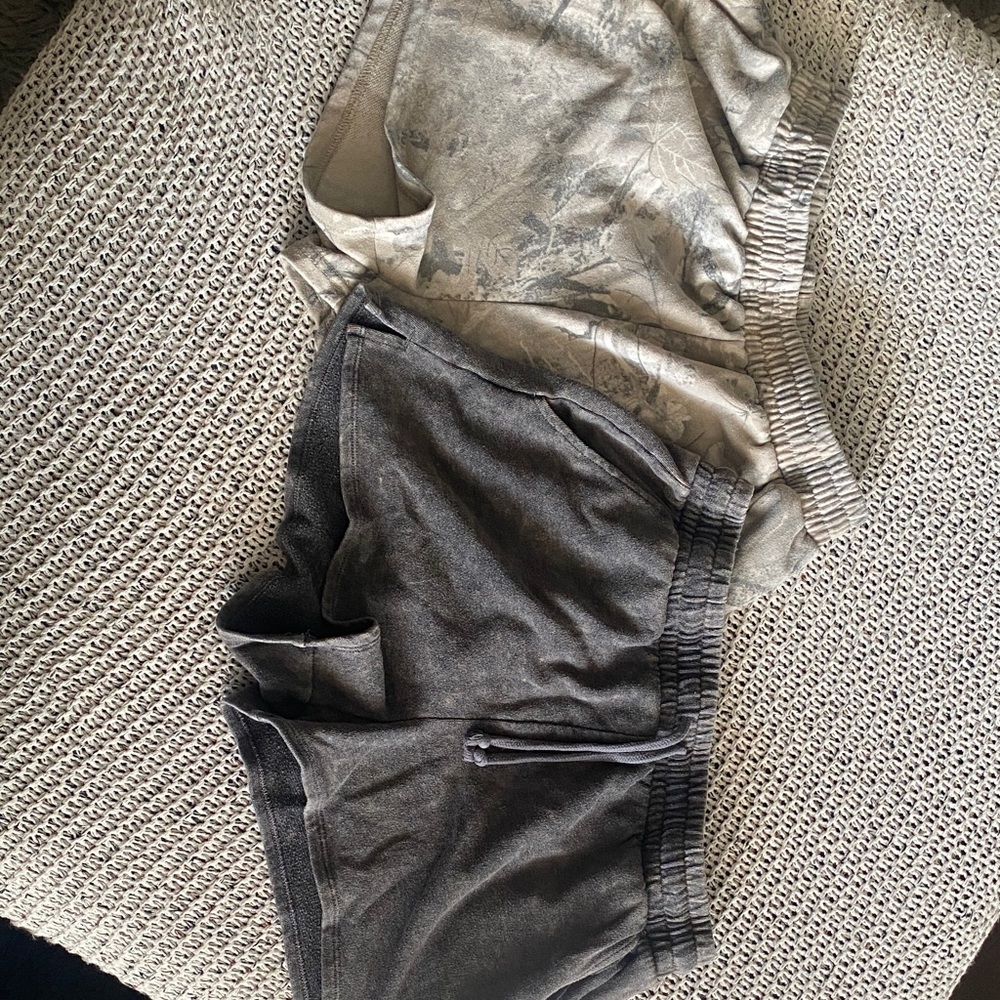 Comfy shorts bundle size L fits like M